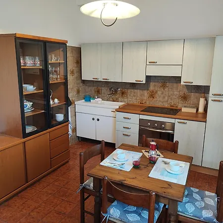 Casa Lusi - Pietro Apartment *